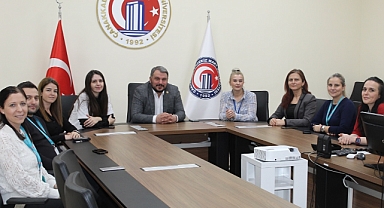 ÇOMÜ Hastanesi’nde başhemşirelik devir teslimi yapıldı