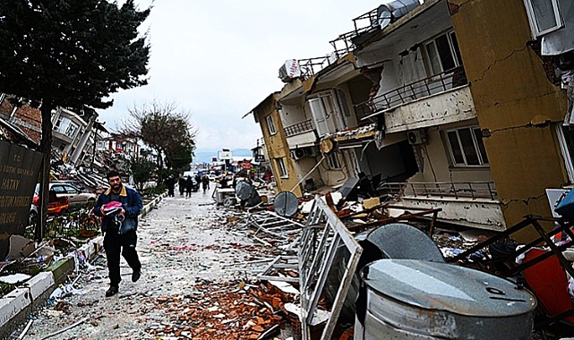Evinizin altından diri fay geçiyor mu ?