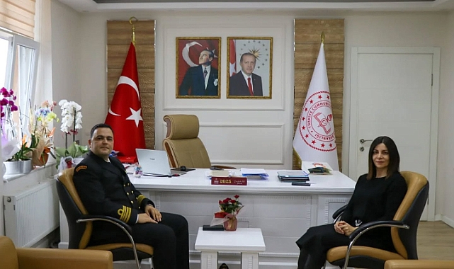 Mine Hayta ziyaretçilerini ağırladı