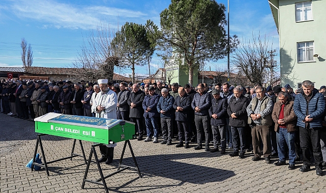 Vali Toraman, J. Kd. Albay Mustafa Çakır’ın babasının cenaze törenine katıldı