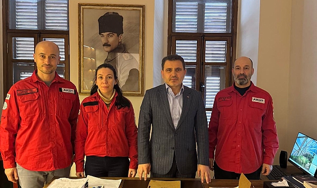 AKUT Çanakkale ekibinden Tarihi Alan Başkanı Kaşdemir’e ziyaret