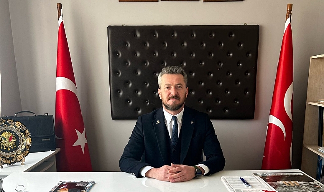 Alparslan Çelik, Çanakkale Belediye Meclisi'ni Eleştirdi: "Boş Siyaseti Bırakın, Deprem Gerçeğini Konuşalım"