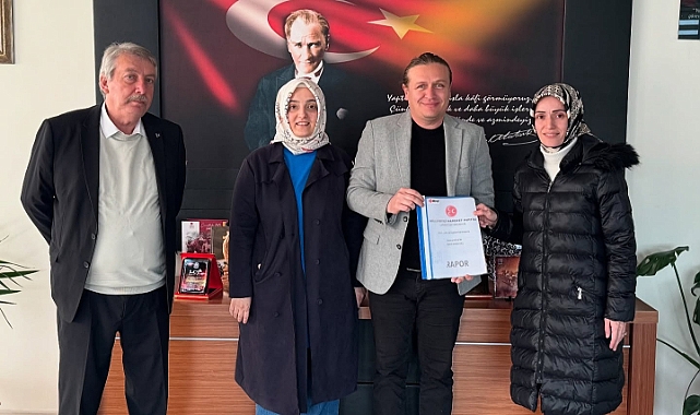 Başkan Öztürk misafirlerini ağırladı