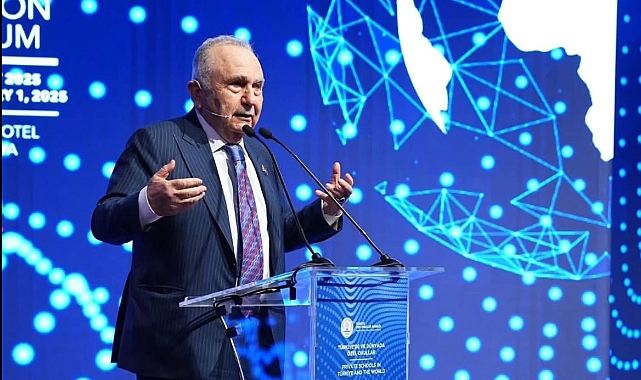 Bedrettin Dalan, GAES2025’te eğitim kültürüne dair önemli mesajlar verdi