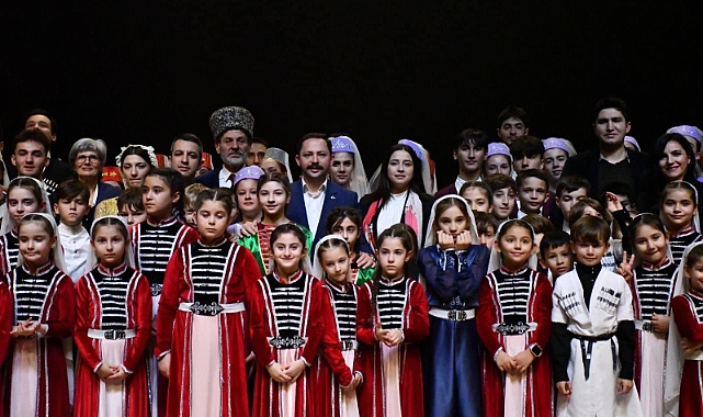 Biga’da Çerkes Kültür Gecesi Coşkusu