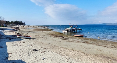 Çanakkale'de Deniz 10 Metre Çekildi. Deniz Çekilmesi Deprem Habercisi Mi?