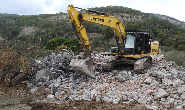 Çanakkale'de kaçak yapılarla mücadele sürüyor