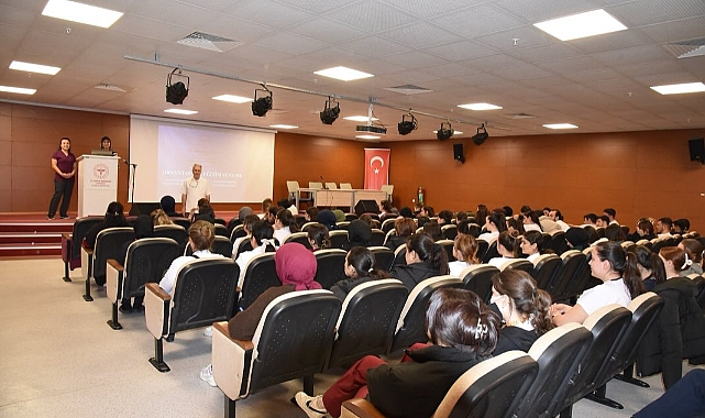 Çanakkale Mehmet Akif Ersoy Devlet Hastanesi'nde stajyer öğrencilere oryantasyon eğitimi verildi