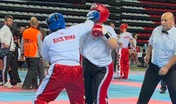 Çanakkaleli Sporculardan Kickboks Şampiyonası’nda büyük başarı