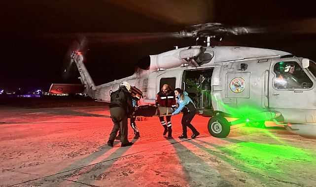 Deniz Kuvvetleri Helikopteriyle Beyinde Ödem Oluşan Genç Gökçeada'dan Çanakkale'ye Tahliye Edildi