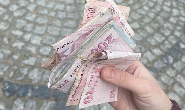 Fevzipaşa Mahallesi’nde para bulundu!