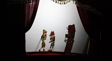 Karagöz ve Hacivat Tasarruf İçin Sahneye Çıktı