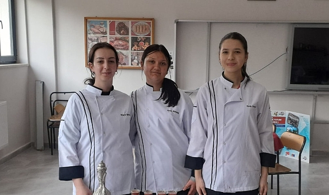 Kepez Turizm Meslek Lisesi öğrencilerinden büyük başarı!