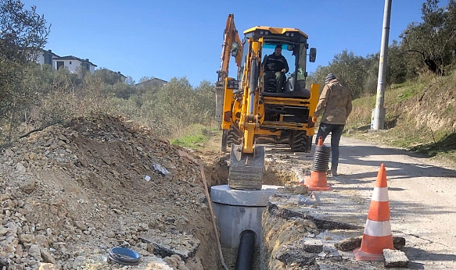 Küçükkuyu'da ekipler çalışıyor!