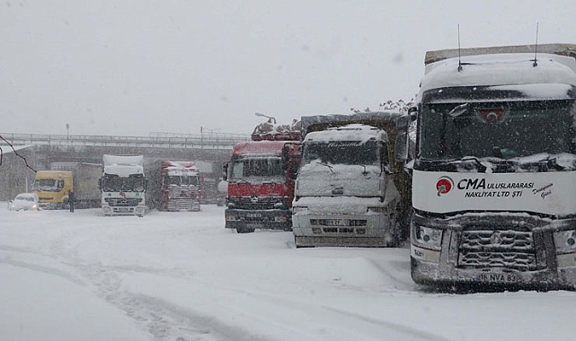 Kuvvetli kar yağışı önlemleri devrede! Ağır taşıtların bazı yolları kullanması yasaklandı. Yasak kaç gün sürecek?