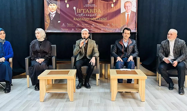 Ayvacık’ta “İftarda Konuşalım” Ramazan söyleşisi düzenlendi