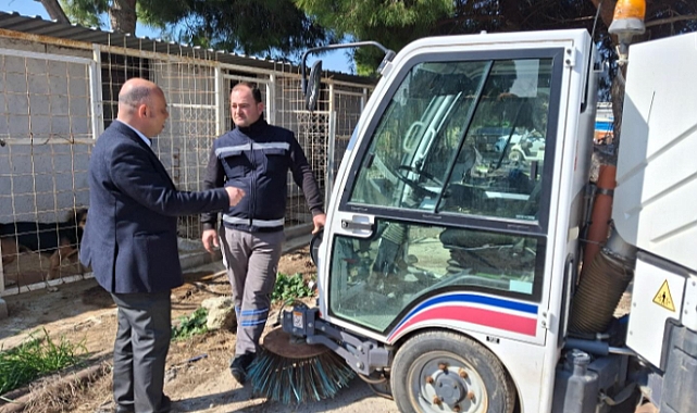 Başkan Göztepe belediye araçları hakkında bilgi aldı