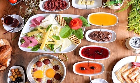 Bayram sabahını lezzetli ve keyifli bir kahvaltıyla karşılayın!