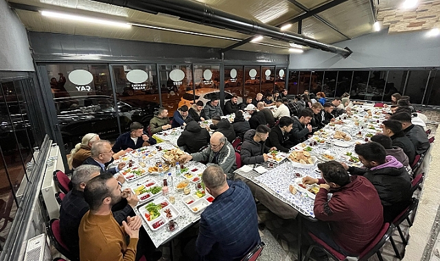 Bayramiç'te Ak Gençlerle sahur