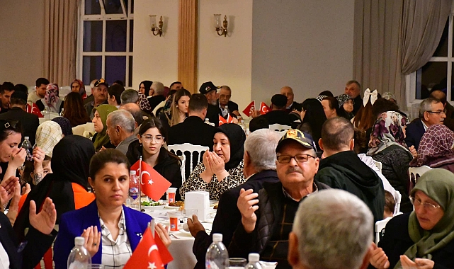 Biga’da Şehit Aileleri ve Gaziler için iftar programı düzenlendi
