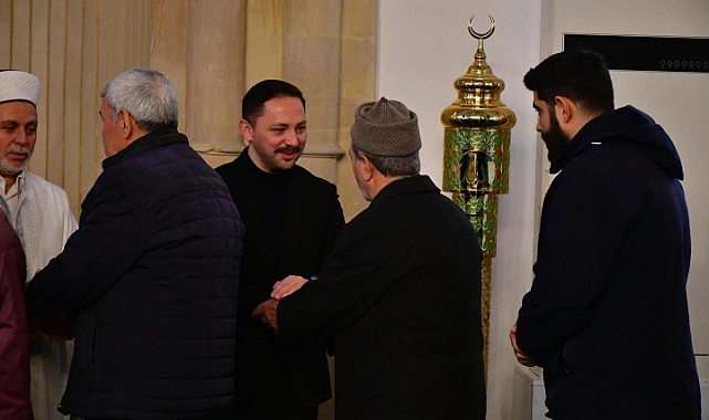 Biga Kaymakamı Ercan Kayabaşı vatandaşlarla bayramlaştı