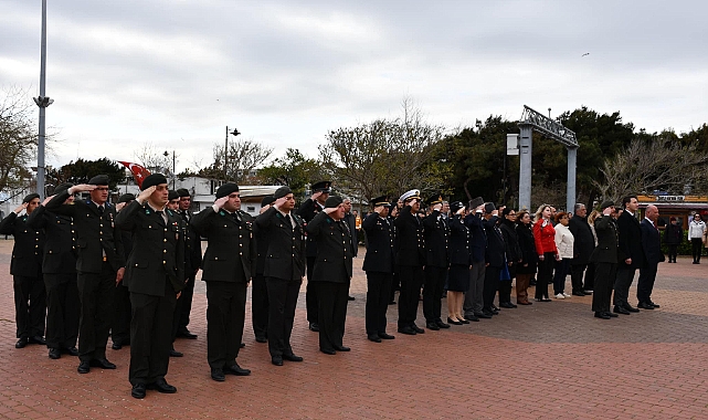 Bozcaada'da 18 Mart Deniz Zaferi ve Şehitleri anıldı