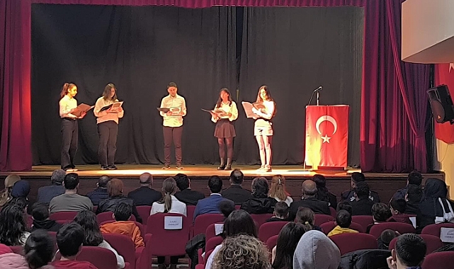 Bozcaada'da Mehmet Akif Ersoy anıldı