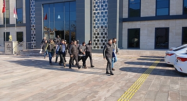 Çanakkale'de nitelikli dolandırıcılık operasyonu: 6 şüpheli yakalandı