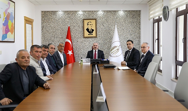 Çanakkale Valisi Ömer Toraman, muhtarlarla buluştu
