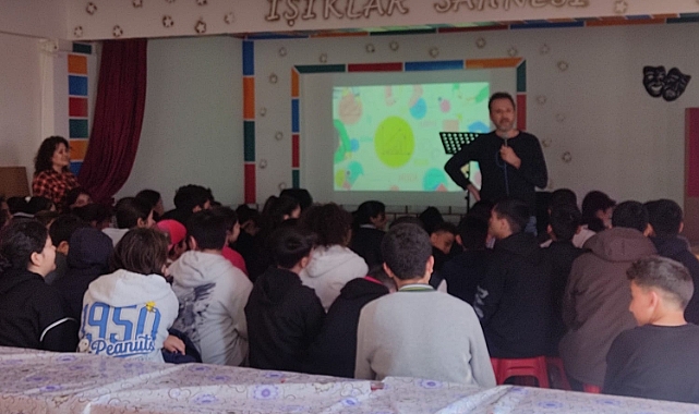 Çanakkale'de ortaokul öğrencilerine meslek seçimi semineri düzenlendi