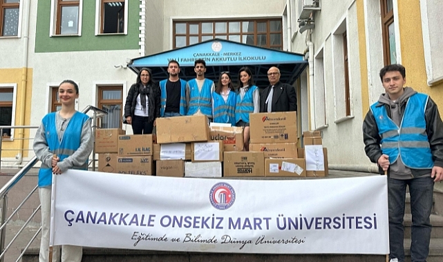 ÇOMÜ’den Vali Fahrettin Akkutlu İlkokulu Kütüphanesine kitap desteği