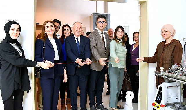 ÇOMÜ Güzel Sanatlar Fakültesi Nit Örme Atölyesi açıldı