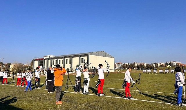 Gelibolu’da Açık Hava Okçuluk il şampiyonası düzenlendi