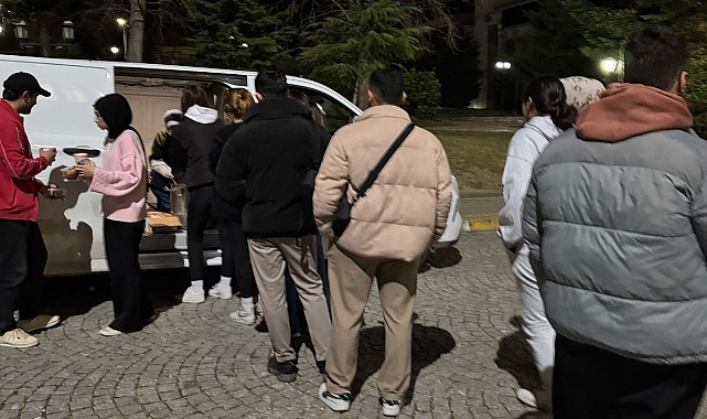 Genç Birlik Vakfı'ndan sınav haftasında öğrencilere destek