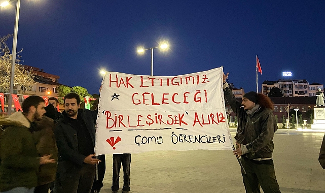 İmamoğlu'nun gözaltı kararı için Çanakkaleliler sokakta