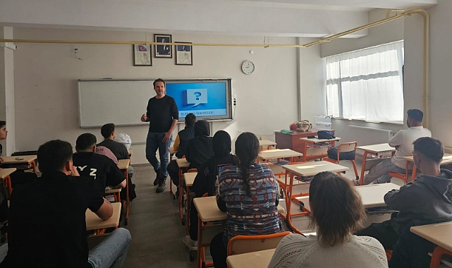 İŞKUR’dan öğrencilere iş arama becerileri ve mülakat teknikleri semineri