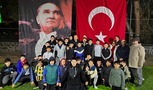 Lapseki'de Mini Halısaha açıldı