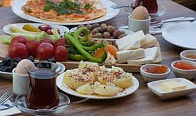 Sahurda ne yemeli, ne yememeli? Gün boyu tok tutan besinler!