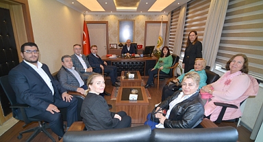 Şehit Aileleri ve Gazilerden Orman Bölge Müdürü Enver Demirci'ye ziyaret