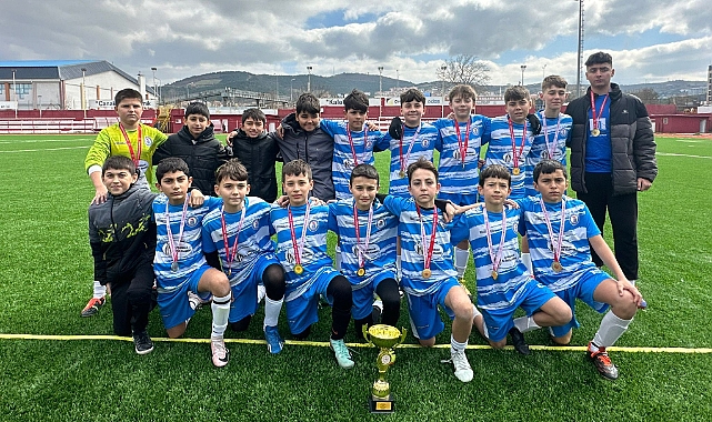 Şehit Engin Eker Ortaokulu Futbol Takımı il şampiyonu oldu