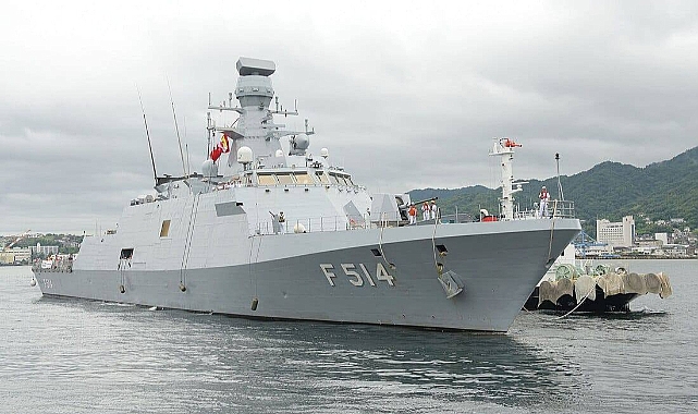 TCG Büyükada ve TCG Kınalıada Çanakkale'de ziyarete açılıyor