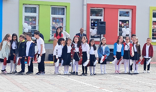 23 Nisan Coşkusu Çardak'ta