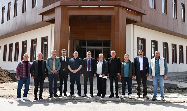 Biga köy muhtarlarından DSİ 25. Bölge Müdürü Olcay Çubukcu’ya ziyaret