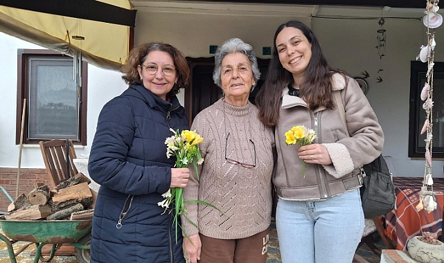 Bozcaada Belediyesi’nden adanın çınarlarına ziyaret