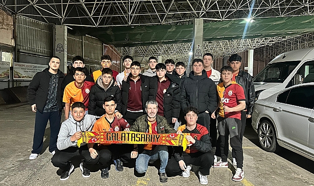 Çan'da Galatasaraylı taraftarların galibiyet sevinci