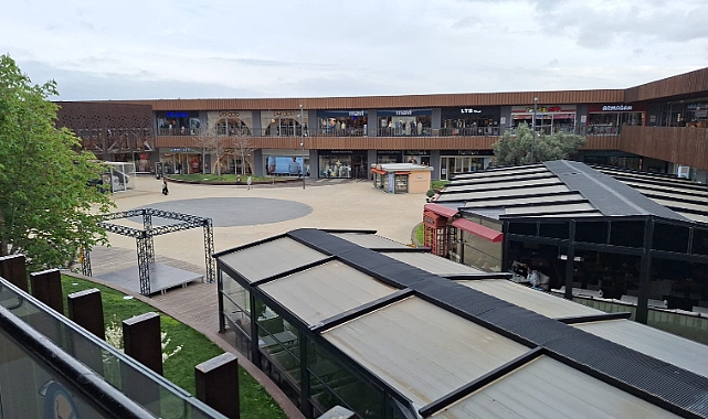 Çanakkale'de tüketim boykotu nedeniyle 17 Burda AVM boş kaldı