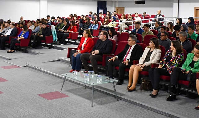 ÇOMÜ’de otizm farkındalık etkinliği gerçekleştirildi