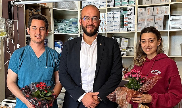 Küçükkuyu'da veteriner hekimlerin günü kutlandı