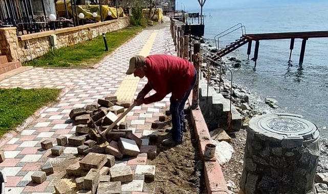 Küçükkuyu’da yeni haftaya temiz başlangıç