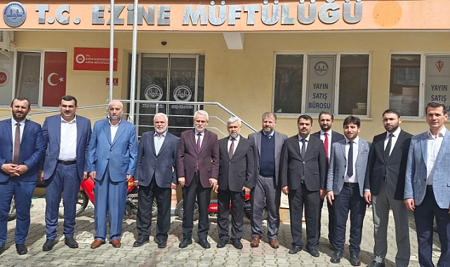 Nisan ayı ilçe müftüleri toplantısı Ezine’de gerçekleştirildi